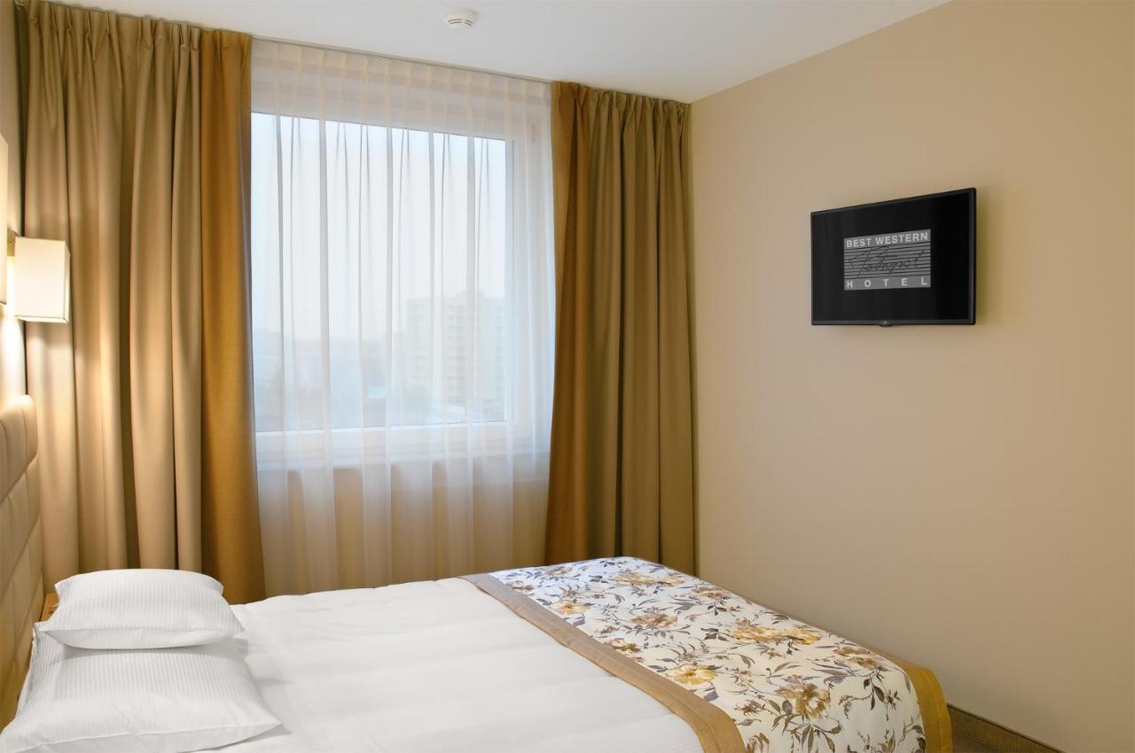 Hotel Petropol Плоцк Екстериор снимка